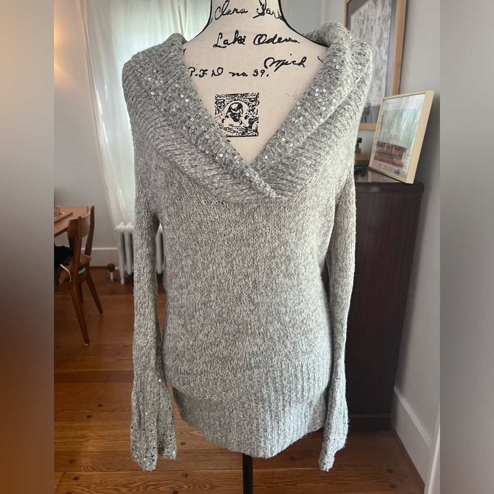 White House black market, dressy sequence, gray long sweater size small